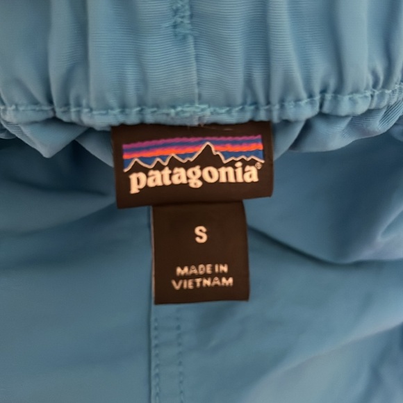 Women’s Patagonia baggies - Picture 3 of 3